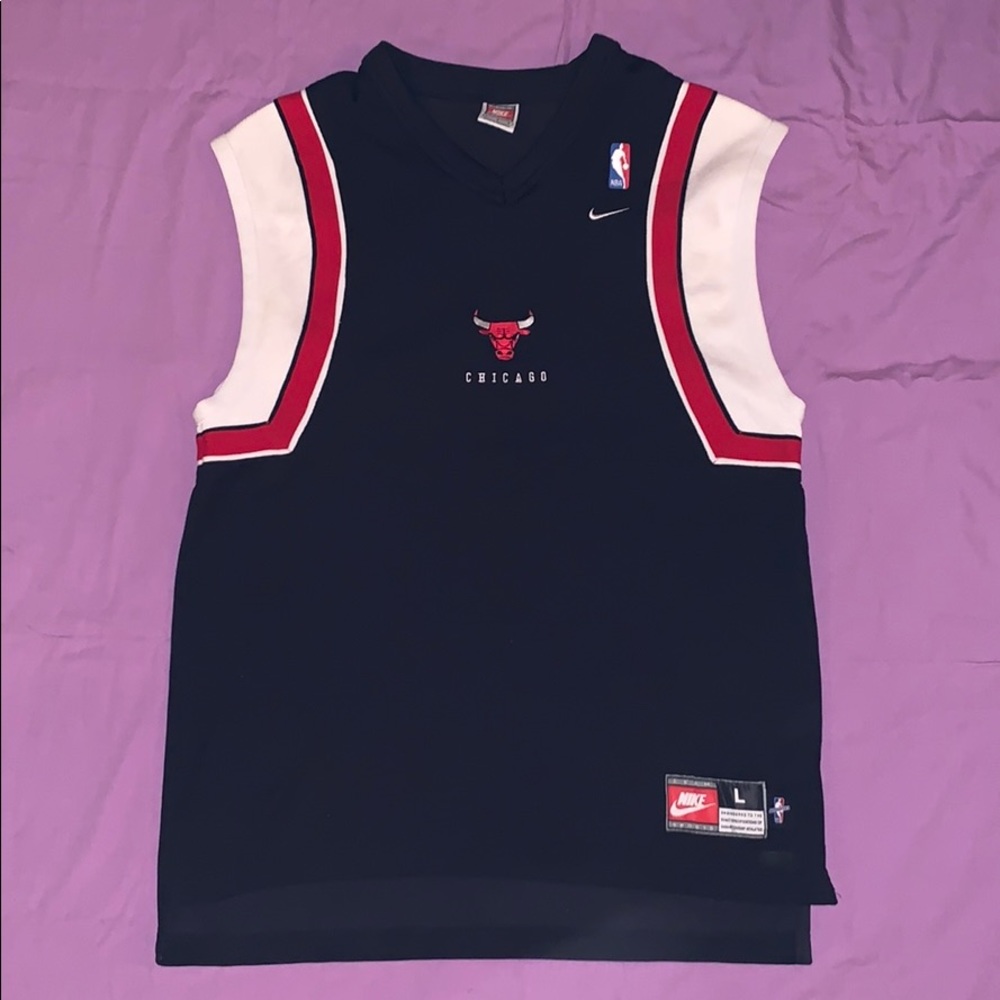 Nike Authentic Chicago Bulls Warmup Shirt Sports